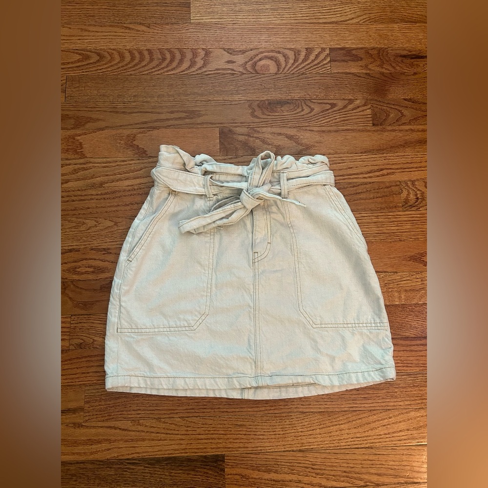 Free People Denim Skirt | Size 6 | Front Tie & Pockets